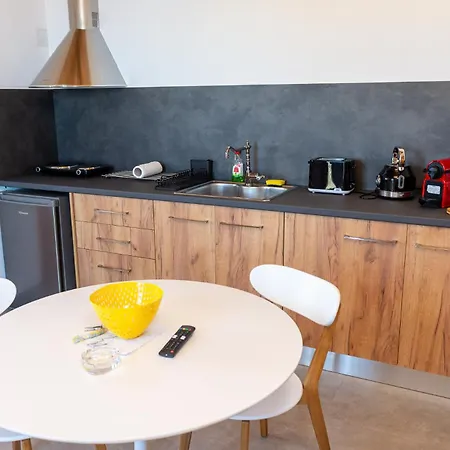 Aelia Alonissos Апартаменты